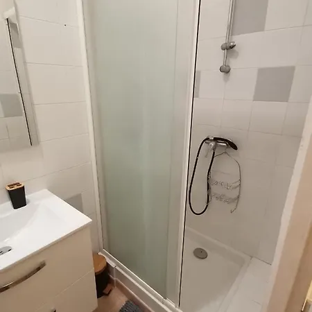Appartement Au Cœur Du Quartier Historique *